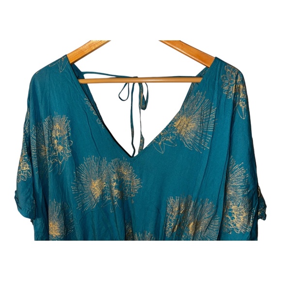 Kahulale’a Hawaii Ohia Romper M - Picture 2 of 5